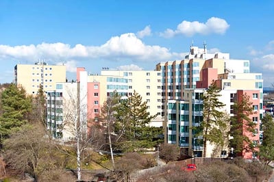 5 Things to Consider Before Investing in a Multifamily DST