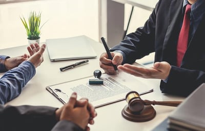 How an Attorney Helps with the Delaware Statutory Trust Investing Process